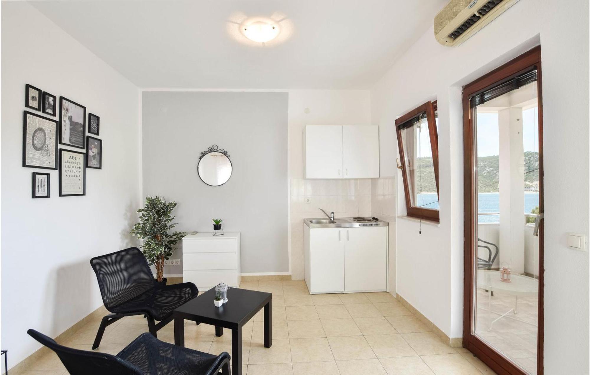 Nice Home In Poljica With House Sea View Marina Extérieur photo